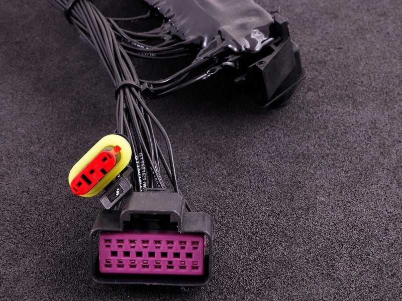 MaxxECU STREET/RACE Plugin adapter - Audi A4 1.8T REV2 (AEB, no E-Throttle)